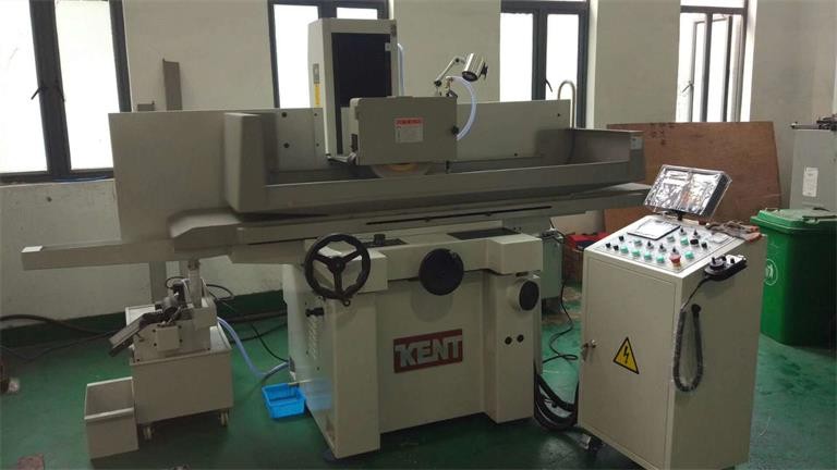 新一代雙軸伺服臺灣建德平面磨床 抗疫促銷中